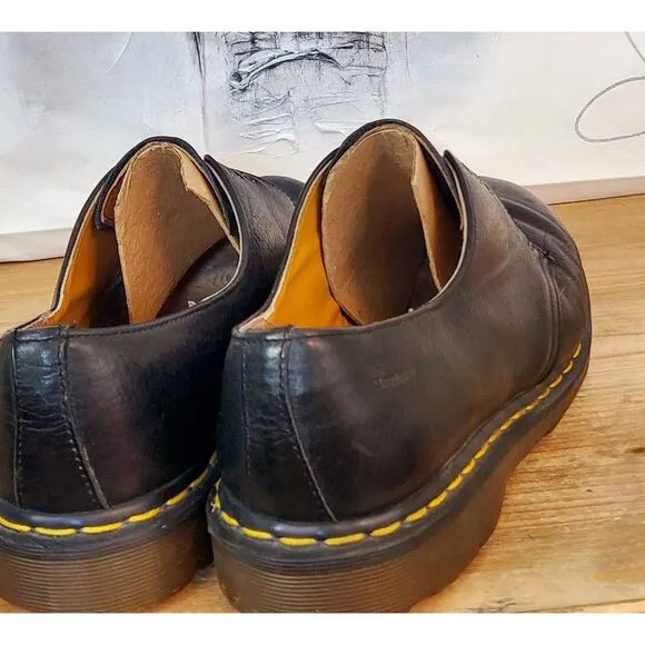 Dr Martens casual shoes