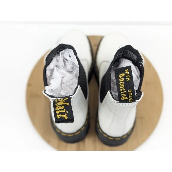 Dr Martens Chelsea Boot Platform White Womans 8 Smooth Leather Quad Combat