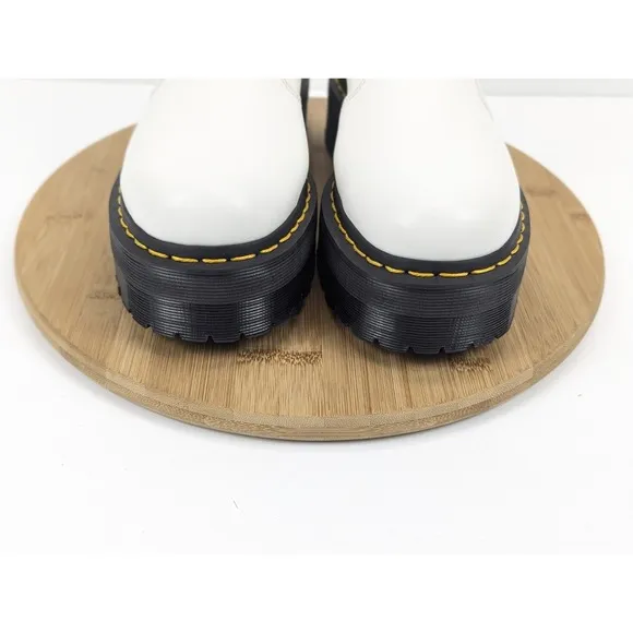 Dr Martens Chelsea Boot Platform White Womans 8 Smooth Leather Quad Combat