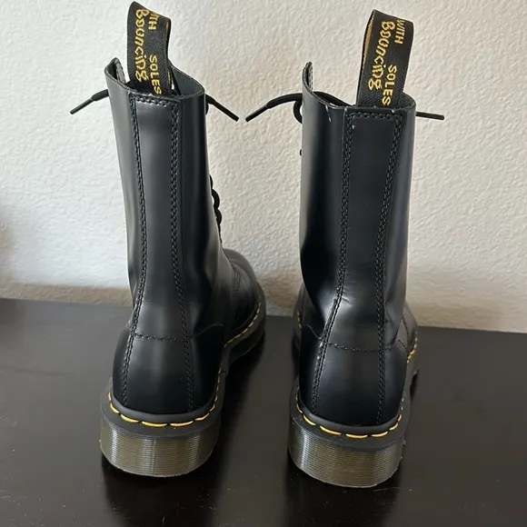 Dr. Martens smooth lace up boots
