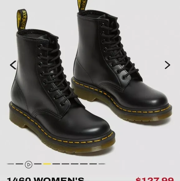 Dr Martens Smooth Leather Combat Boots Air Wazir black Size 6 nwt in box