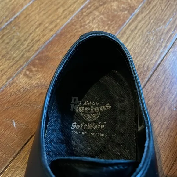 Dr. Martens | Unisex Oxford 3 Eye Leather Shoe Men Size 7 Women Size 8.5/9 EU39