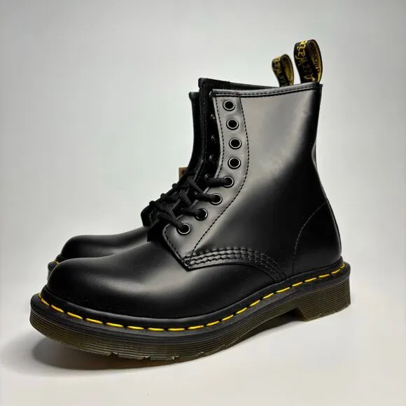 Dr Martens Women’s 1460 Smooth Leather Lace Up Boots in Black
