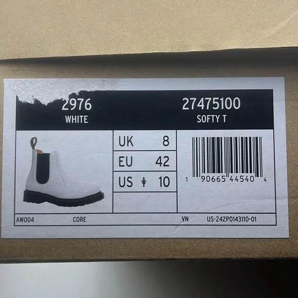 Dr. Martens Women's 2976 Chelsea Boot Leather Boots- NWB- Women Size 10 | Eur 42