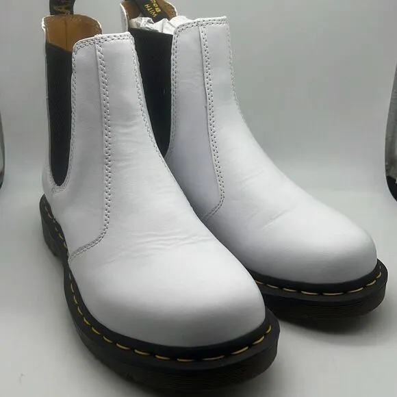 Dr. Martens Women's 2976 Chelsea Boot Leather Boots- NWB- Women Size 9 | Eur 41