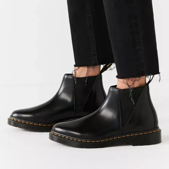Dr. Martens Womens Bianca Smooth Chelsea Boot In Black Size 7 EUC