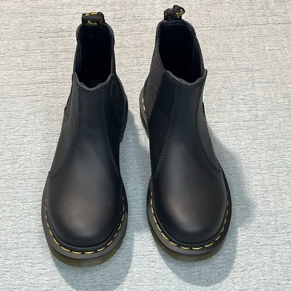 DR. MARTENS Womens Dorrian Boot Flat Chelsea Black Leather Sz US 5