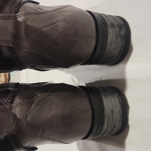 Dromedaris Kara Velvet Leather Laced Up Ankle Boots