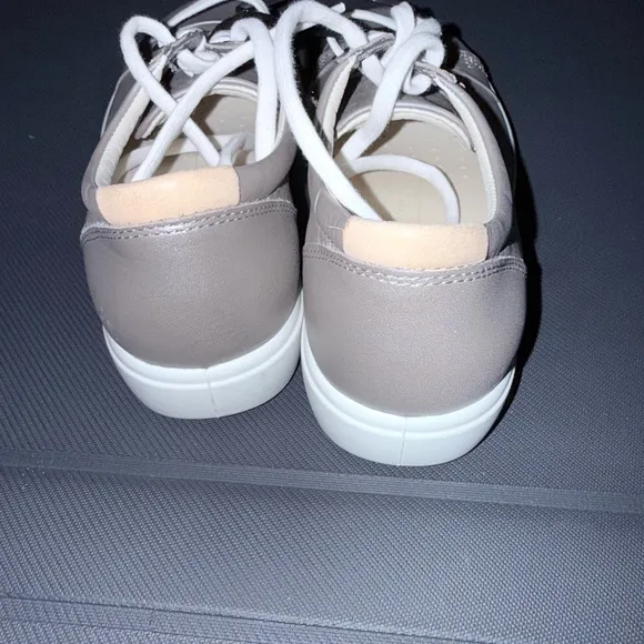 ECCO kids Sneakers new