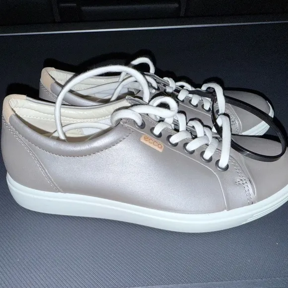 ECCO kids Sneakers new