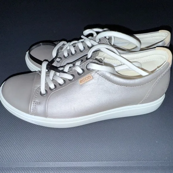 ECCO kids Sneakers new