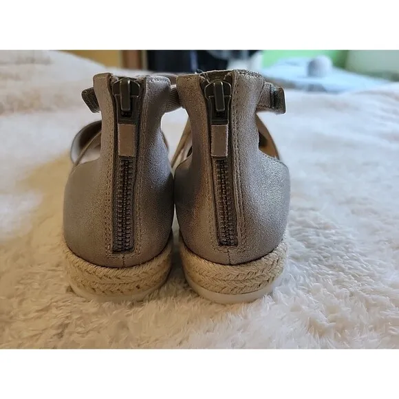EILEEN FISHER Bisa Metallic Ankle Strap Zipper Back Flat Espadrille Shoes Sz 9.5