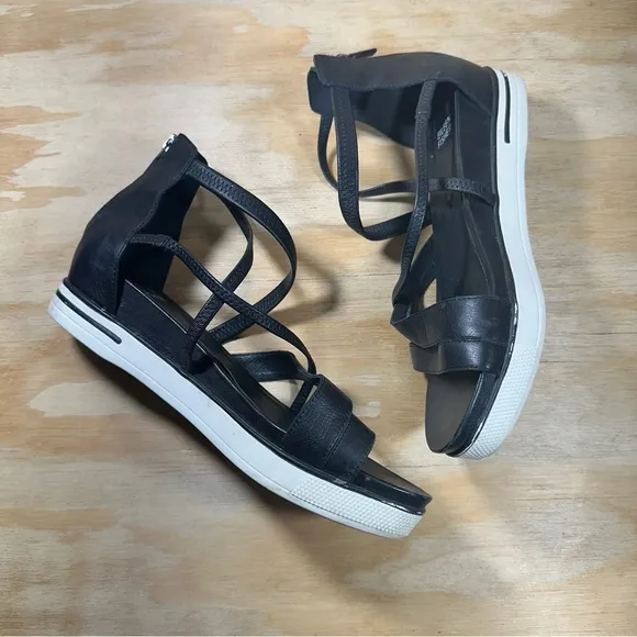 Eileen Fisher Black Sandals Women’s Size 8.5