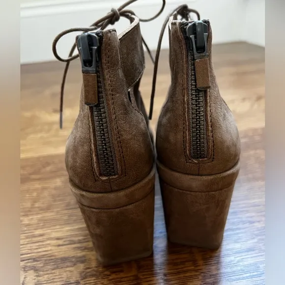 EILEEN FISHER Dibs Lace-Up Leather Wedge Sandals Brown Shoes Classic 6.5