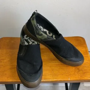 EUC MEN’S 10.5 CHROME INDUSTRIES DIMA 3.0 PANARACER CAMO SHOES
