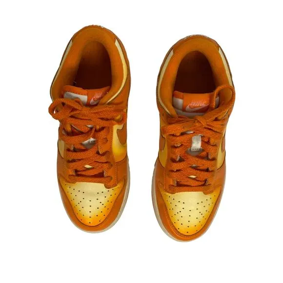 EUC - Nike Low Dunk Magma Orange Sneakers