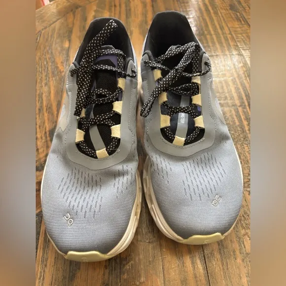 EUC On Running Cloudmonster Sneakers