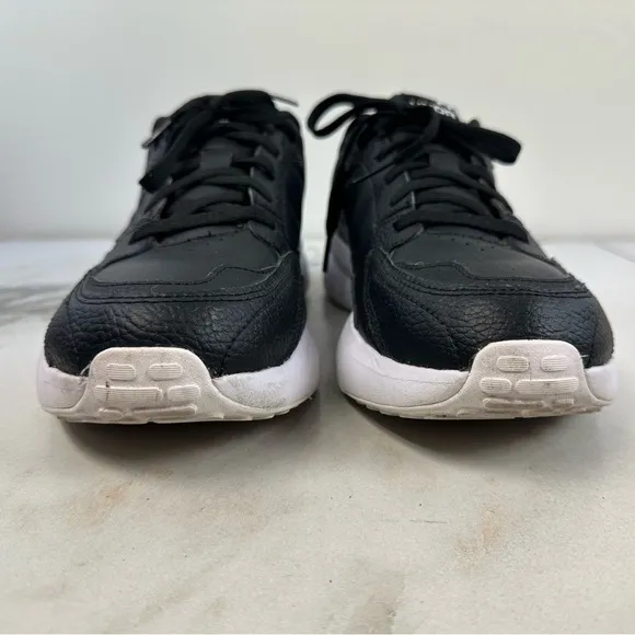 EUC Under Armour Men's Edge Black Leather Training Running Sneakers, 12