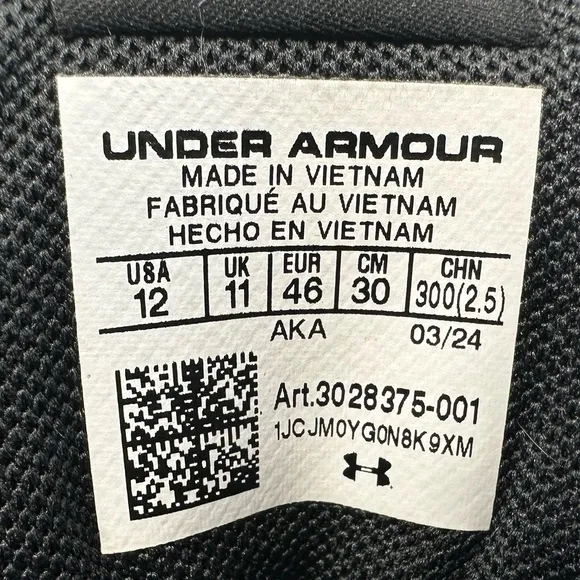EUC Under Armour Men's Edge Black Leather Training Running Sneakers, 12
