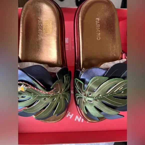 FARM Rio Brazil Bronze Palm Metallic Slides Shoes Sandals NWT Box 39 8 HOST PICK