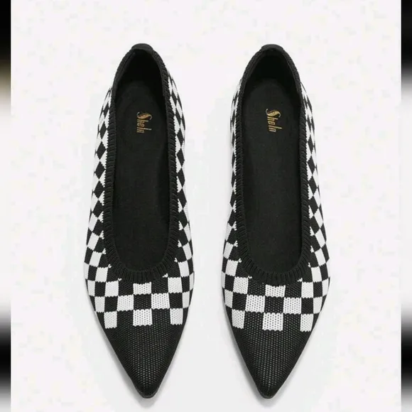 Fashionable Plaid Flat Shoes For Women