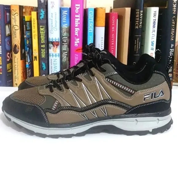 FILA ATHLETIC SHOES BROWN BLACK RUNNING SNEAKERS SIZE 10.5 NWT