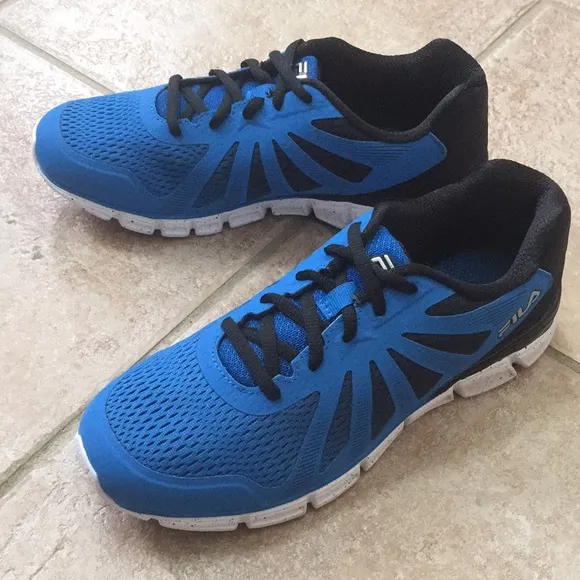 FILA Boys Fraction 2 Lace-Up Running Sneakers