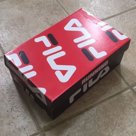 FILA Boys Fraction 2 Lace-Up Running Sneakers