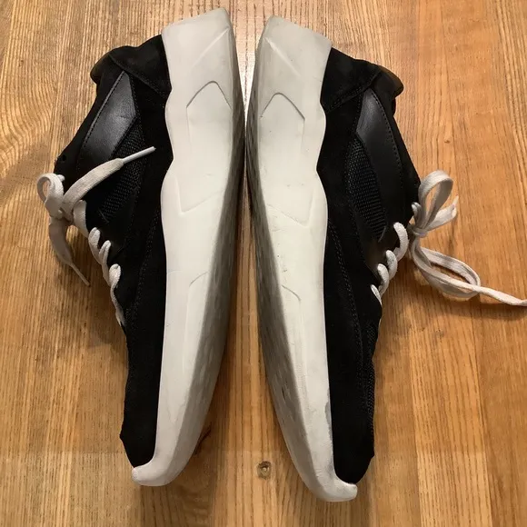 FOG Fear Of God Essentials Distance Running Sneakers Black Men's EUR Size 43