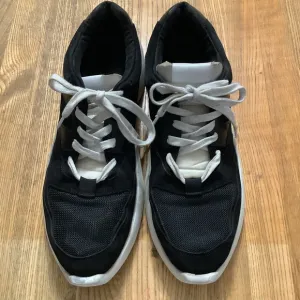 FOG Fear Of God Essentials Distance Running Sneakers Black Men's EUR Size 43