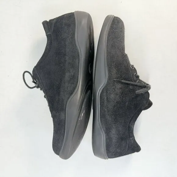 Footprints By Birkenstock Shoes Women’s US 10.5 EU41 Black Suede Casual Sneakers