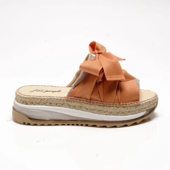 FREE PEOPLE Chapmin Sport Sandals / Pancake