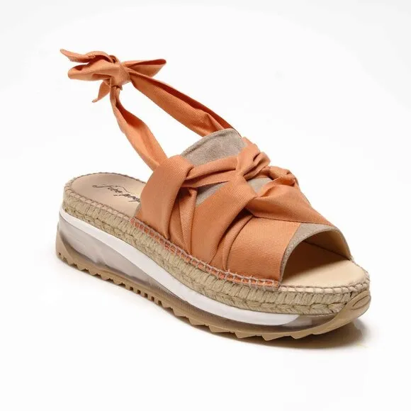 FREE PEOPLE Chapmin Sport Sandals / Pancake