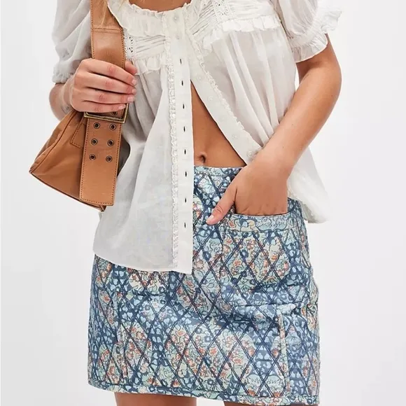 Free People Darla Quilted Mini High Waist Slim Fit Skirt Size 6