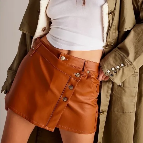 Free people We The Free Wynne vegan Caramel Cafe  skirt size 26 NWOT