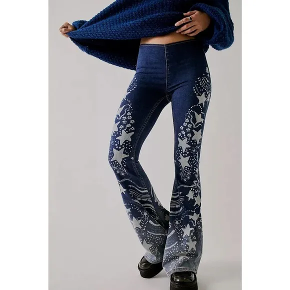 Free People x Anna Sui Penny Pull-On Printed Flare Jeans Size 24