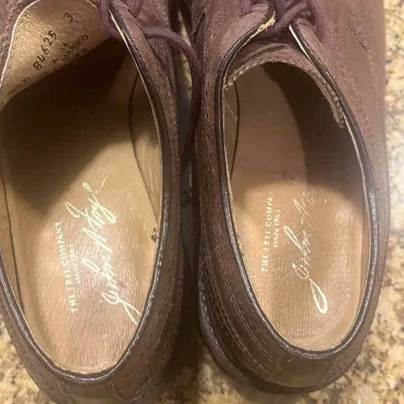 Frye Brown Leather Wing Tip Brogues Men’s 9.5 lace Up Oxford Shoes Office