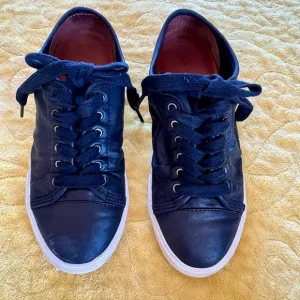 Frye Women's Black Ivy Low Lace Leather Sneakers