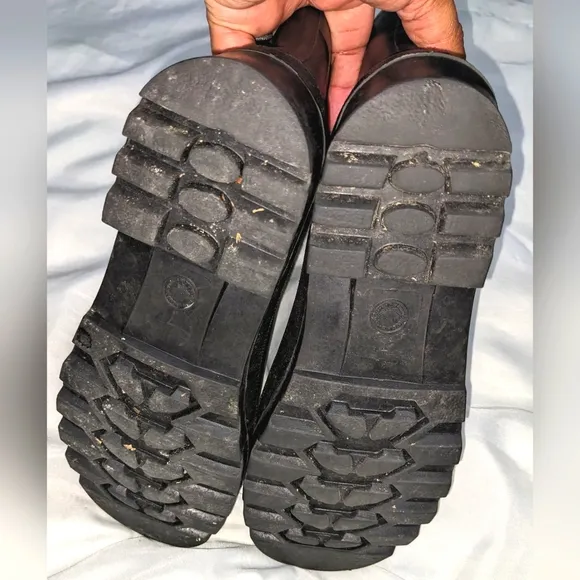 Genfoot Inc. Steel Toe Slip Resistant Muck Boots