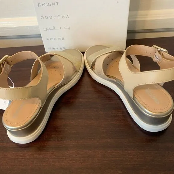 Geox leather piss  lightweight waterproof wedge  sandal size  10,5 nib