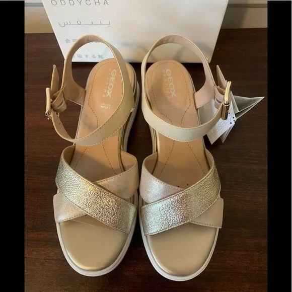 Geox leather piss  lightweight waterproof wedge  sandal size  10,5 nib