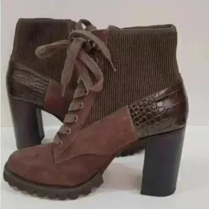 Gibson Latimer Felisa Dark Brown Cow Leather/Fabric Combat Heeled Boot Size 8
