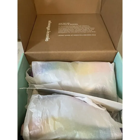 Girl /youth Size 2 Tennis Shoe Dr. Scholl's Time Off Sneaker White, Rainbow. NEW
