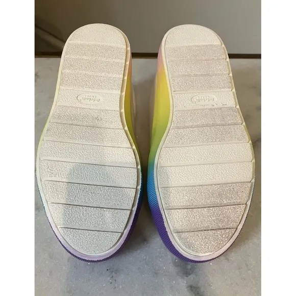 Girl /youth Size 2 Tennis Shoe Dr. Scholl's Time Off Sneaker White, Rainbow. NEW