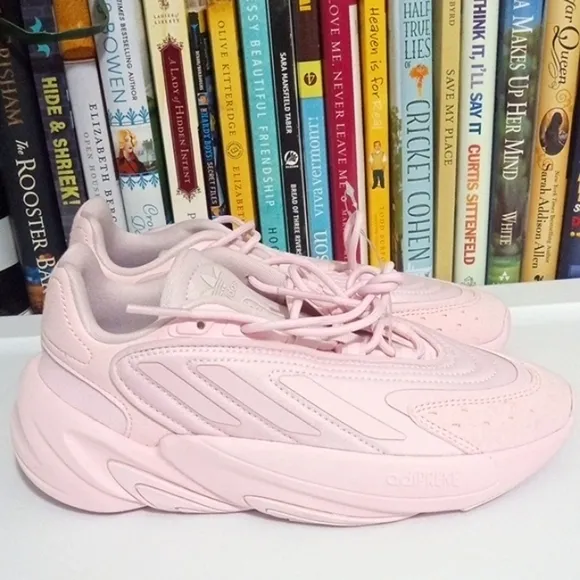 GIRLS ADIDAS ONELIA PINK RUNNING SNEAKERS SIZE 4 NWT