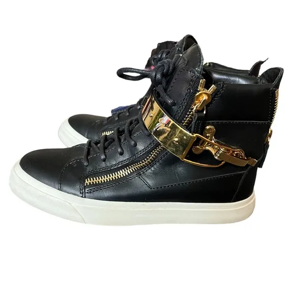 Giuseppe‎ Zanotti Leather And Gold Buckle High Top Trainers SZ 37