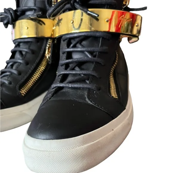 Giuseppe‎ Zanotti Leather And Gold Buckle High Top Trainers SZ 37