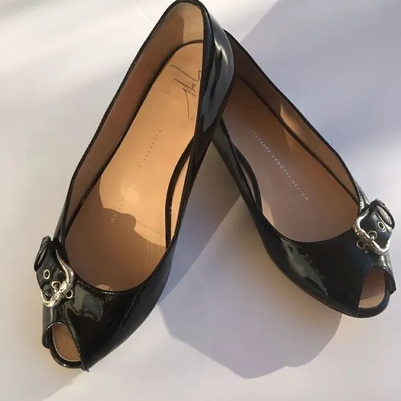 Giuseppe Zanotti Black Peeptoe Patent buckle shoes