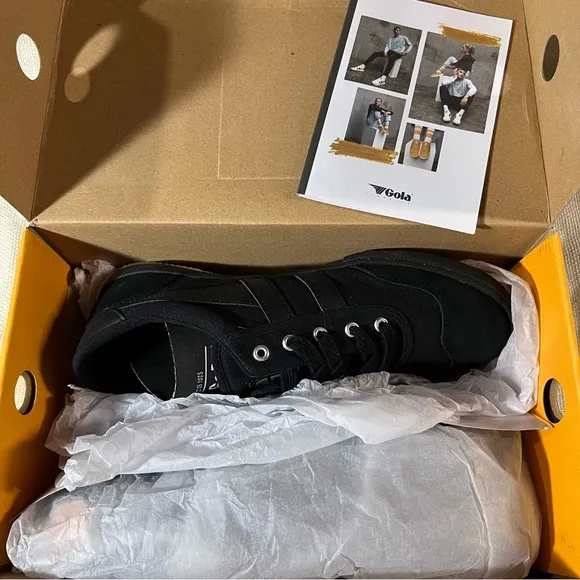 Gola Monochrome Black Badminton Shoes CMA548, NWT Original box