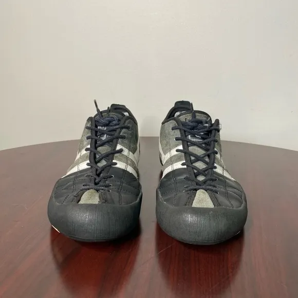 Gola suede leather men’s sneakers shoes size 13 black and white